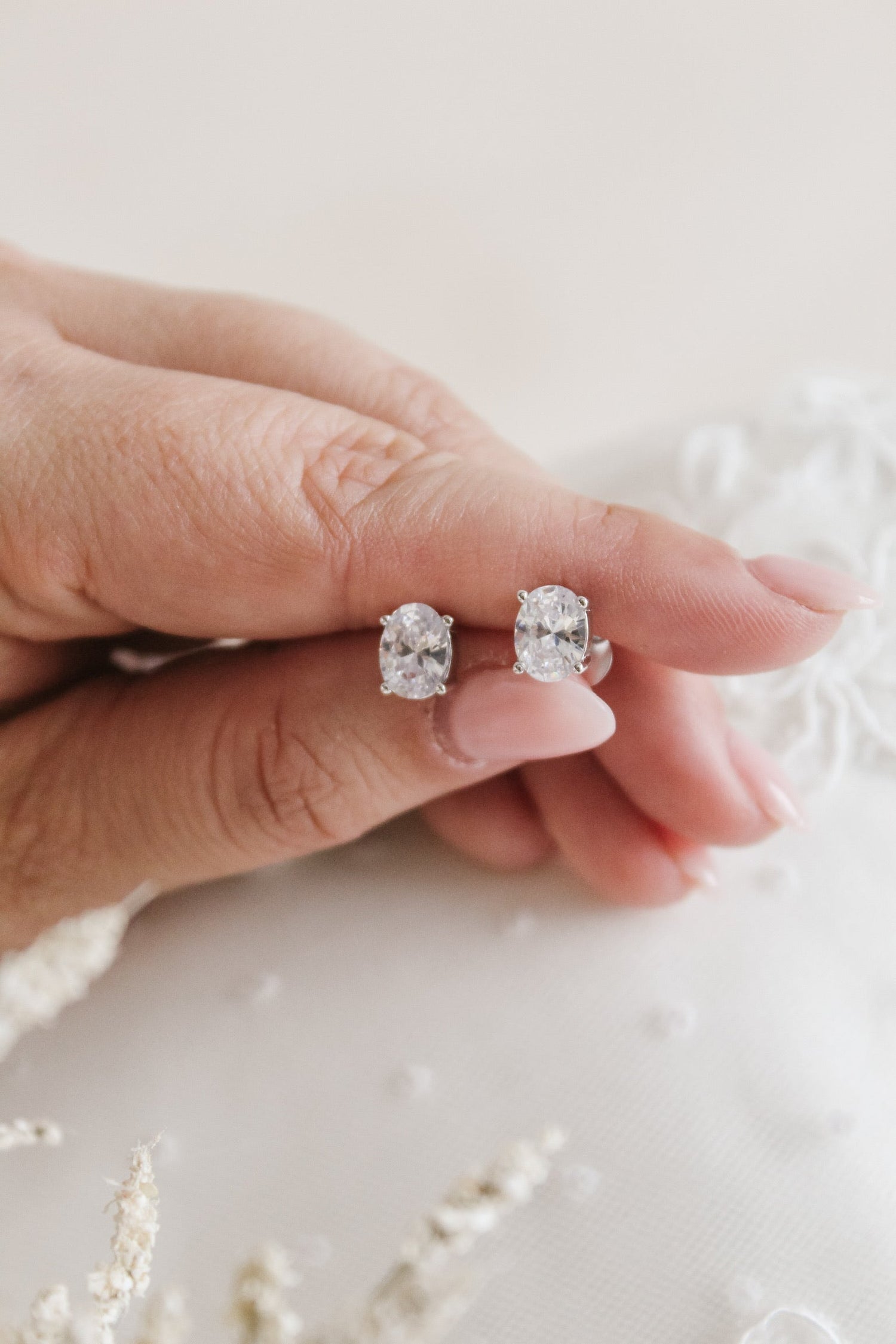 ivy stud earrings