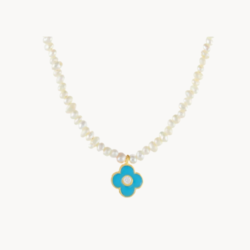 la perla necklace