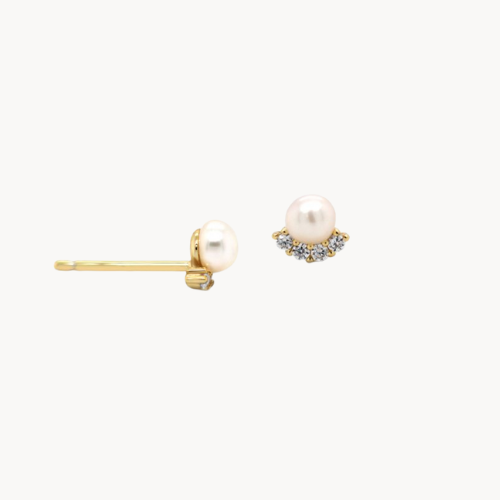 la perla stud earrings
