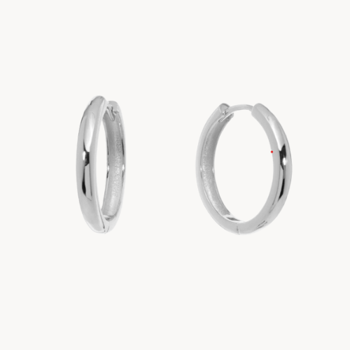 everyday huggie earrings