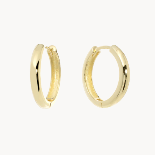 everyday huggie earrings