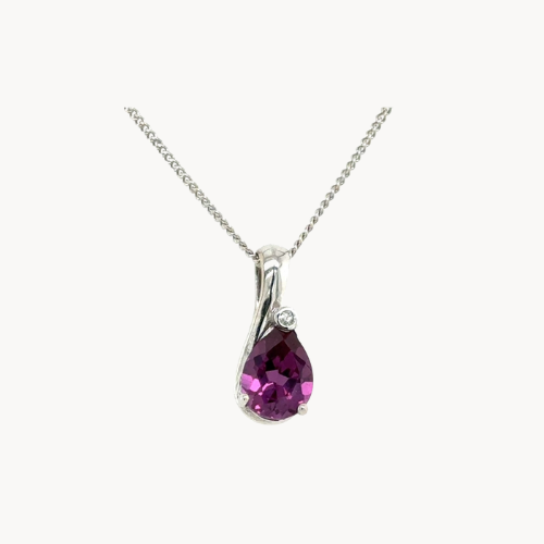 gemstone necklace