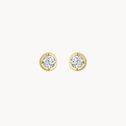 diamond stud earrings
